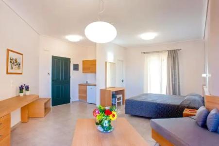 Silver Beach & Apartments - 57