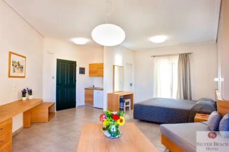 Silver Beach & Apartments - 52