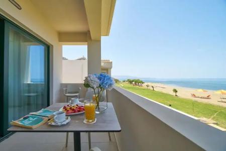 Silver Beach & Apartments - 6