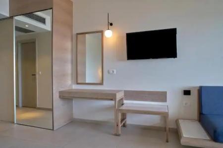 Silver Beach & Apartments - 64