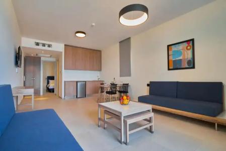 Silver Beach & Apartments - 33