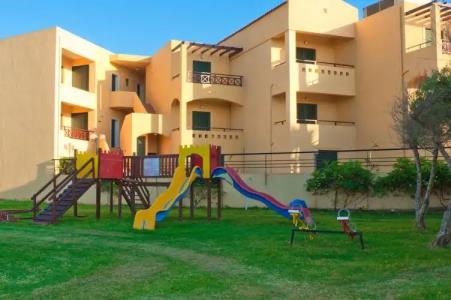 Silver Beach & Apartments - 21