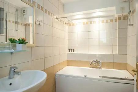 Fedriades Delphi - 118