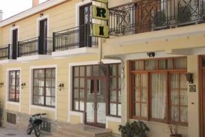 Castri Hotel, Delphi
