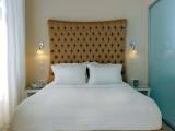 Superior room with city view