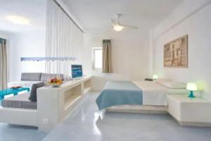 Thea Luxury Resort, Fira
