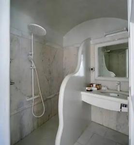 Nefeles Luxury Suites - 87