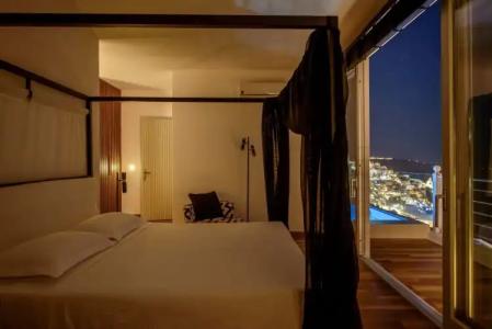 Nefeles Luxury Suites - 330