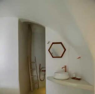 Nefeles Luxury Suites - 240