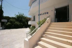 Balito Apart-hotel, Kato Galatas
