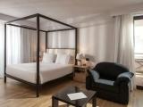 Suite with balcony