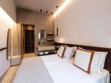 Cozy with swim up pool Double room