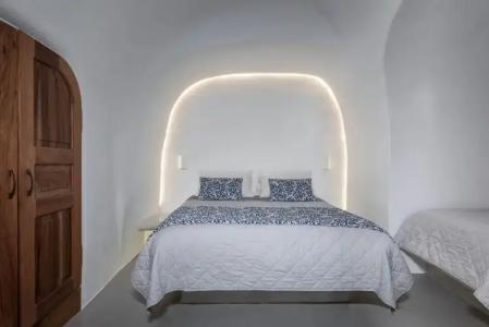 La Perla Villas and Suites - Adults Only - 1