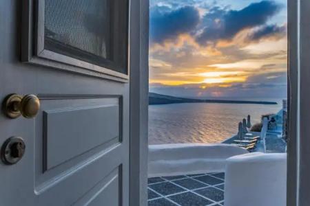 Oia Mare Villas - 96