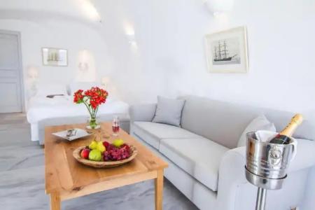 Oia Mare Villas - 70