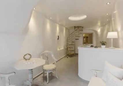 Oia Mare Villas - 22