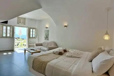 Oia Mare Villas - 52