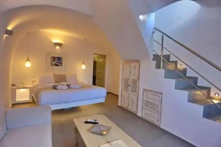 Oia Mare Villas - 51