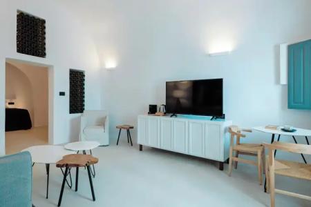 Ikies Santorini - 68