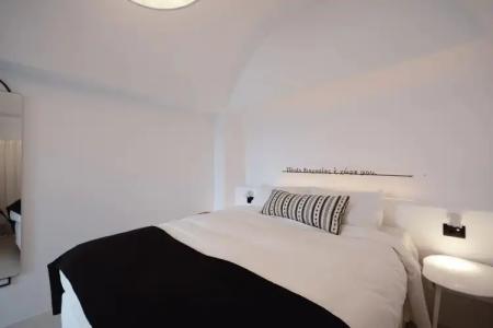 Ikies Santorini - 36