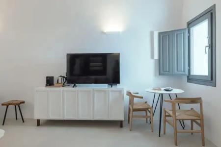 Ikies Santorini - 81