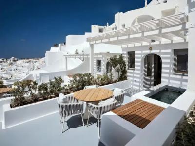 Ikies Santorini - 135