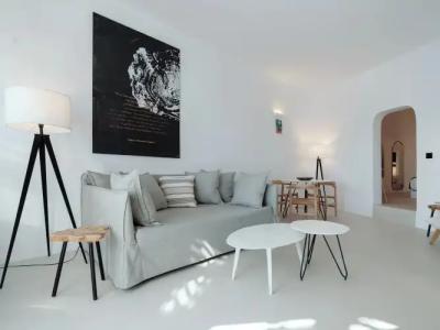 Ikies Santorini - 84