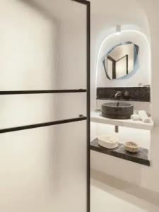 Ikies Santorini - 203