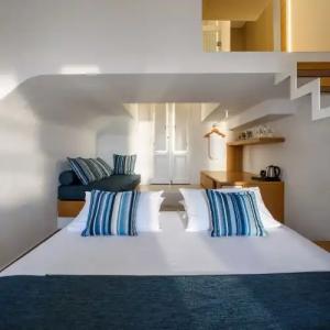 Muses Cycladic Suites - 24
