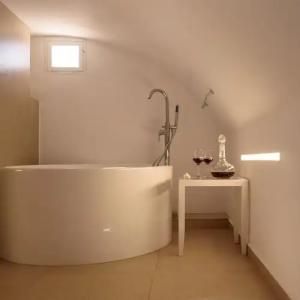 Muses Cycladic Suites - 133