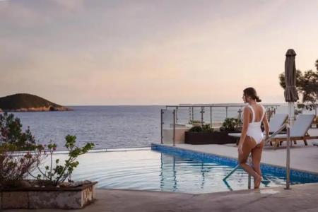 Akrotiri Beach Resort - 19