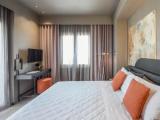 Double room with Square Liston view