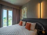 Junior Suite with balcony and with Square Liston view