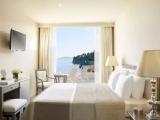 Executive Suite with balcony and with sea view