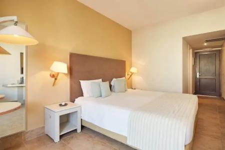 Giannoulis - Grand Bay Beach Resort (Exclusive Adults Only) - 48