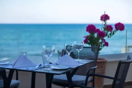 Giannoulis - Grand Bay Beach Resort (Exclusive Adults Only) - 36