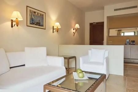 Giannoulis - Grand Bay Beach Resort (Exclusive Adults Only) - 1
