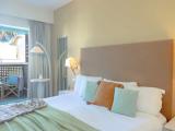 Standard room with balcony and with garden view