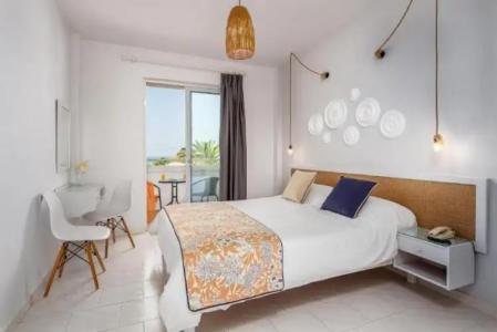 Mrs Chryssana Beach - 52