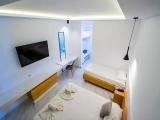 Superior Triple room with pool view