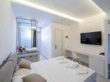Deluxe Double room with pool view
