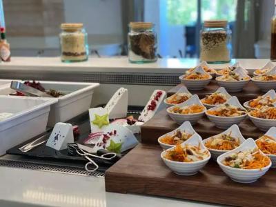 Kernos Beach & Bungalows - 11