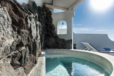 Athermi Suites - Adults Only - 57