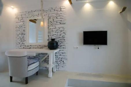 Levantes Ios Boutique - 15