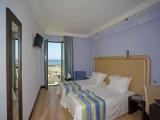 Standard Double room with partial sea view