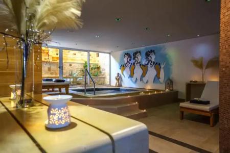 Macaris Suites & Spa - 15