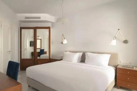 Macaris Suites & Spa - 4