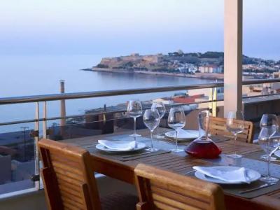 Macaris Suites & Spa - 60