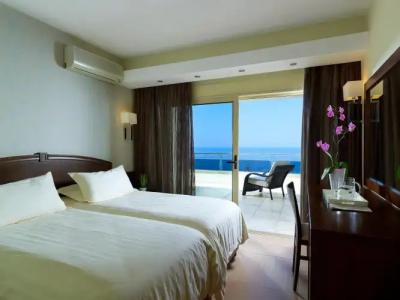 Macaris Suites & Spa - 1