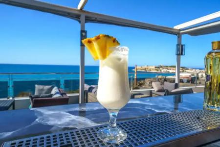 Macaris Suites & Spa - 11